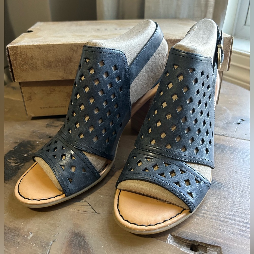 Born Havana sling back sandals